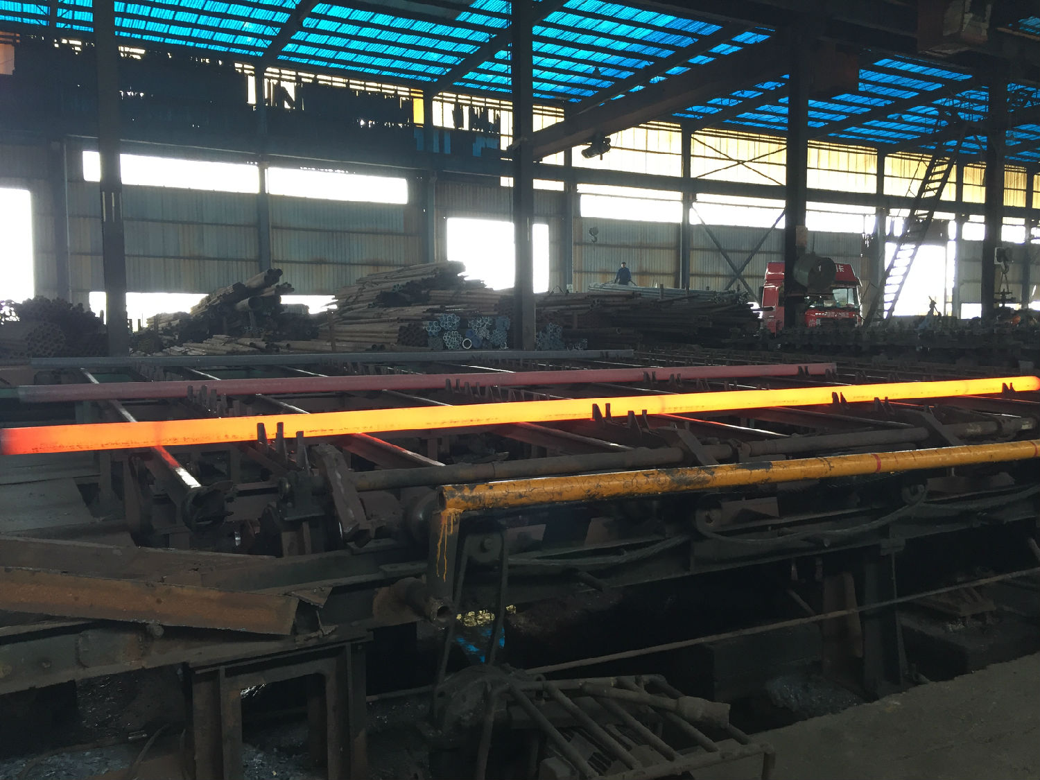 宜宾无缝钢管厂家生产线